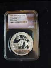 2017 Z Chinese Panda Gem Proof Coin  1oz 999 Fine Silver With Cert And Box