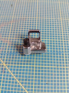 Miele Waschmaschine Schließkloben Türschließhaken Haken 04747471 04747470