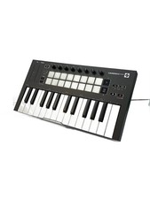 novation Synthesizer LAUNCHKEYmini mkIII Used