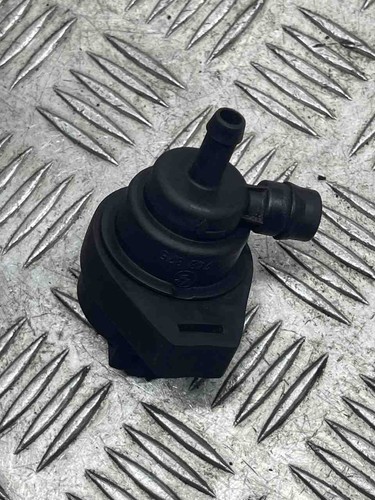 BMW 5 Touring E39 AGR-Ventil 96T047 1748875 2.00 Petrol 110kw 2000 28238163