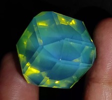 Green Opal Cube Welo Australian Certified Untreated Natural 121.85 Ct Gemstone