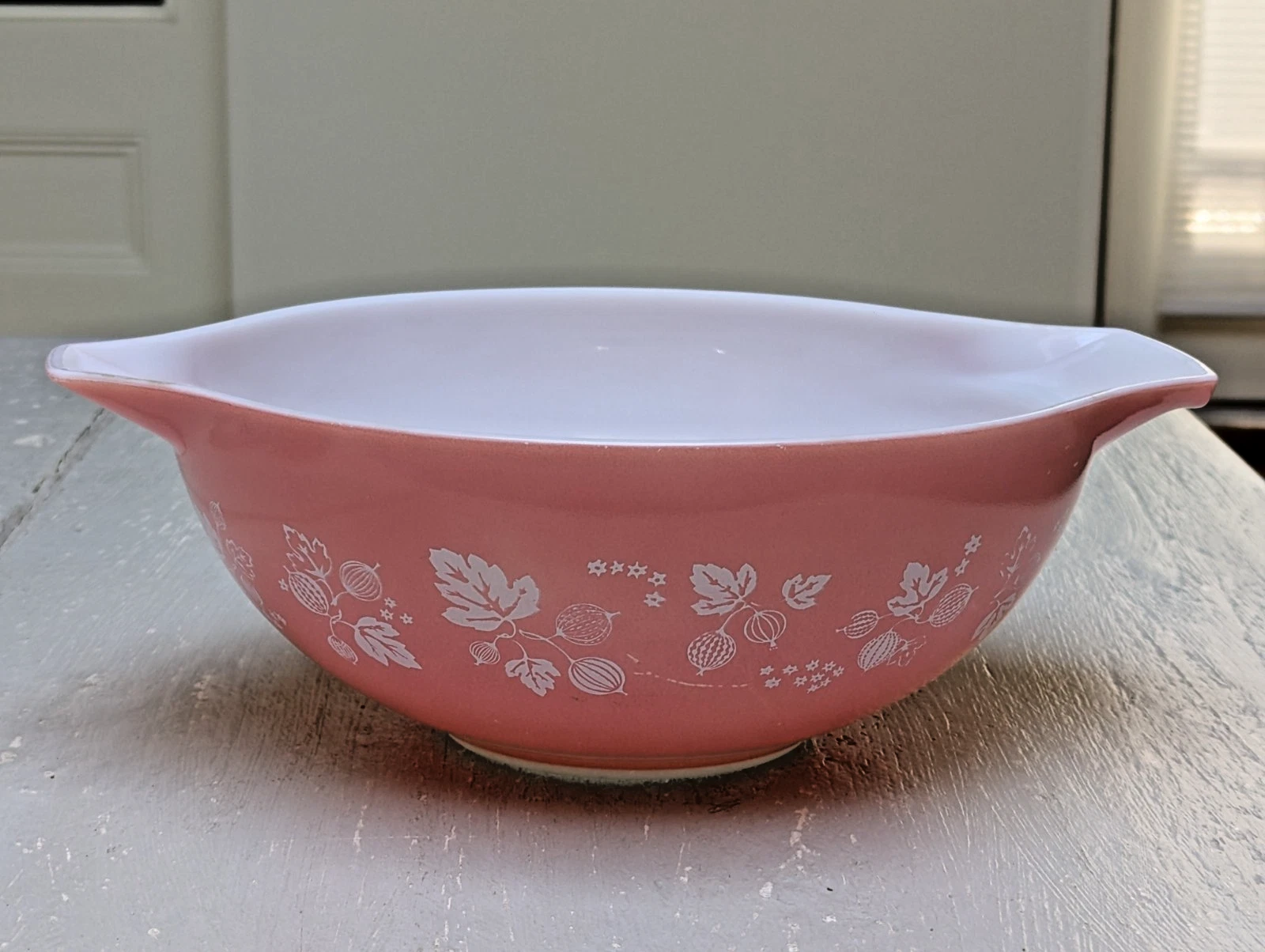 Vintage 1950s Pyrex Pink Gooseberry #444 Cinderella Mixing Nesting Bowl 4 Quart