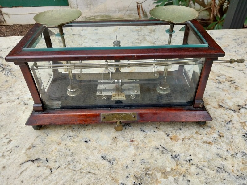 19th CENTURY HENRY TROEMNER BALANCE SCALE #367 NICE DISPLAY  REDUCED