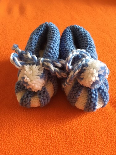 Set 2 Scarpette Neonato Azzurre In Lana Fatte A Mano A Maglia | eBay