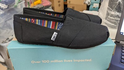 TOMS Women's CLASSIC Solid Canvas Slip Size 7.5