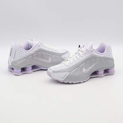 HF5076-100 Nike Shox R4 White and Metallic Platinum (Women's) | eBay