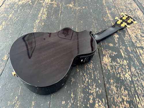 Mahalo Transparent Black Concert Ukulele MH2CE With Case & Built In Tuner - Picture 7 of 10