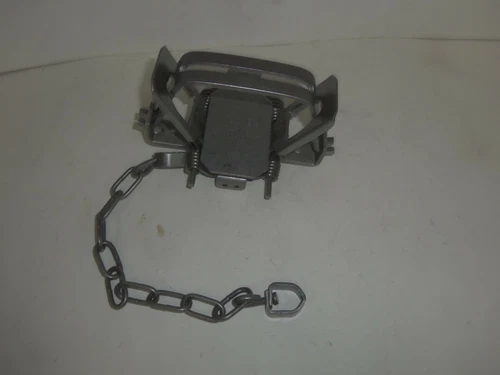 4 Duke #2 Dogless 4 Coil Coil Spring Trap Trapping Supplies Coyote Bobcat Fox 