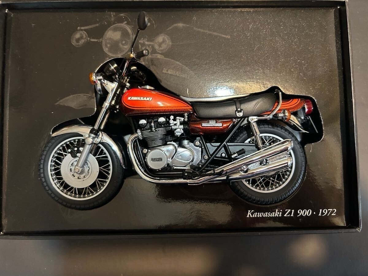 MINICHAMPS 1/12 KAWASAKI Z1 900 Candy brown 1972 Classic Bike