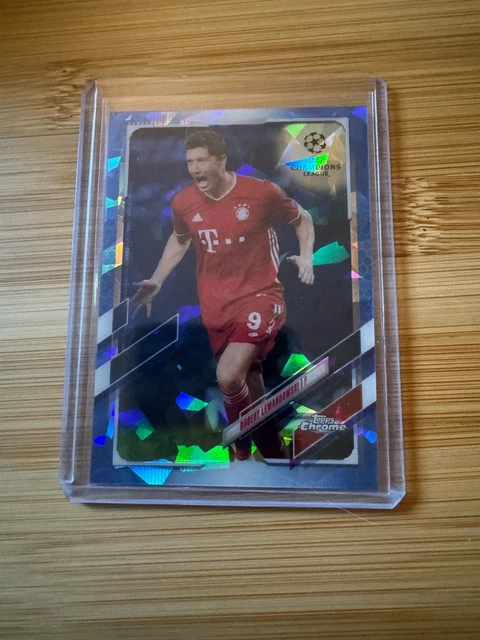 2020-21 Topps Chrome UEFA CL Sapphire Edition Robert Lewandowski #50 Bayern