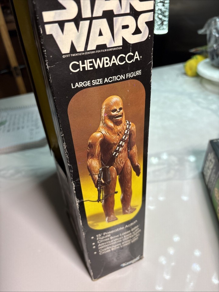 Hake's - STAR WARS (1978) - CHEWBACCA 12 BACK-A AFA 60 Y-EX Hake's - STAR WARS (1978) - CHEWBACCA 12 BACK-A AFA 60 Y-EX