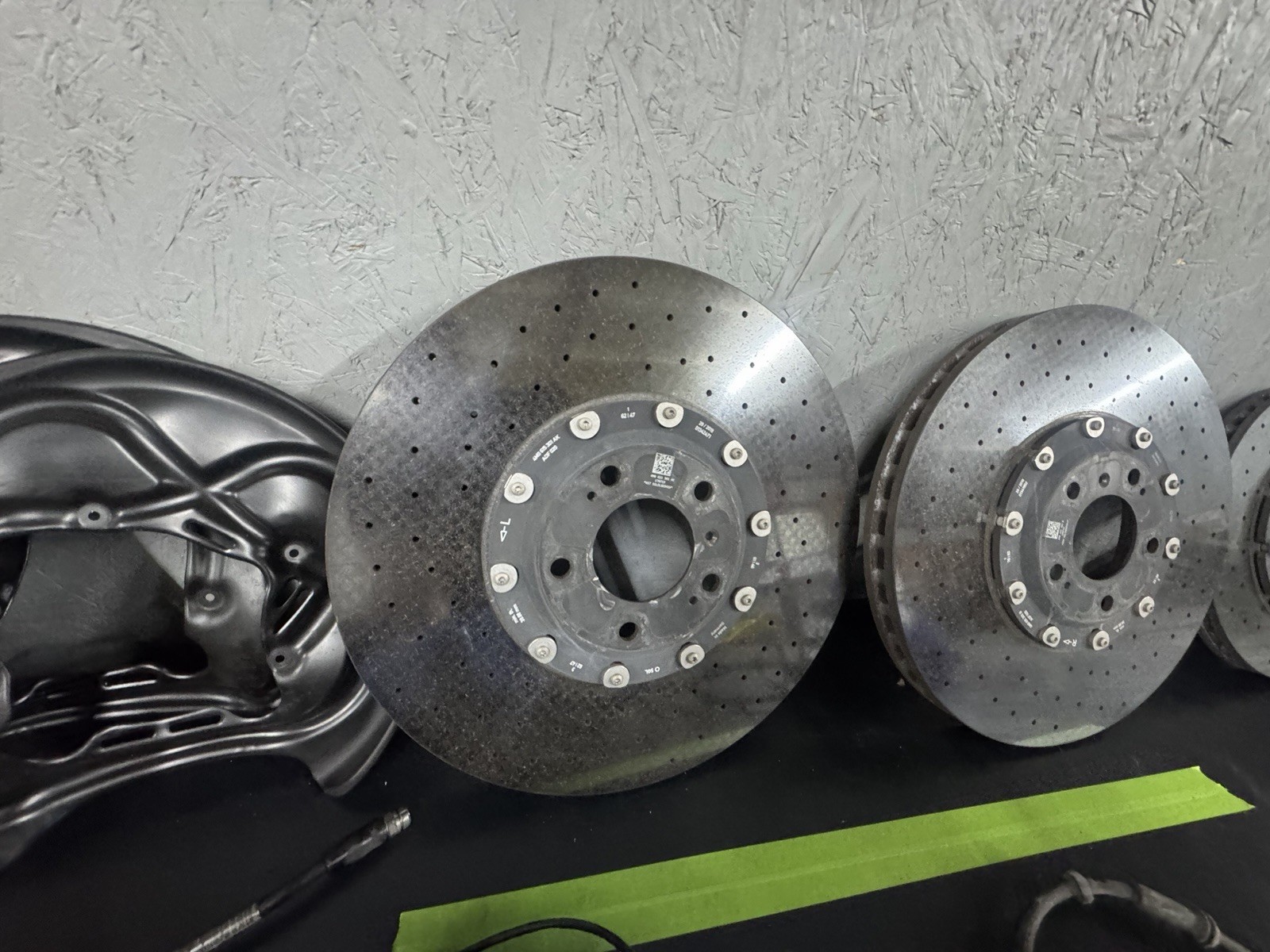 2022 LAMBORGHINI URUS S CARBON CERAMIC BRAKE SET ROTORS CALIPERS OEM