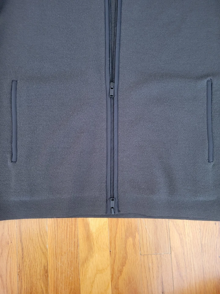 Chaqueta Theory Para Hombre M Gris Carbón Negra Thadd O Lana de Cash Cremallera Completa  Foto 3 de 4