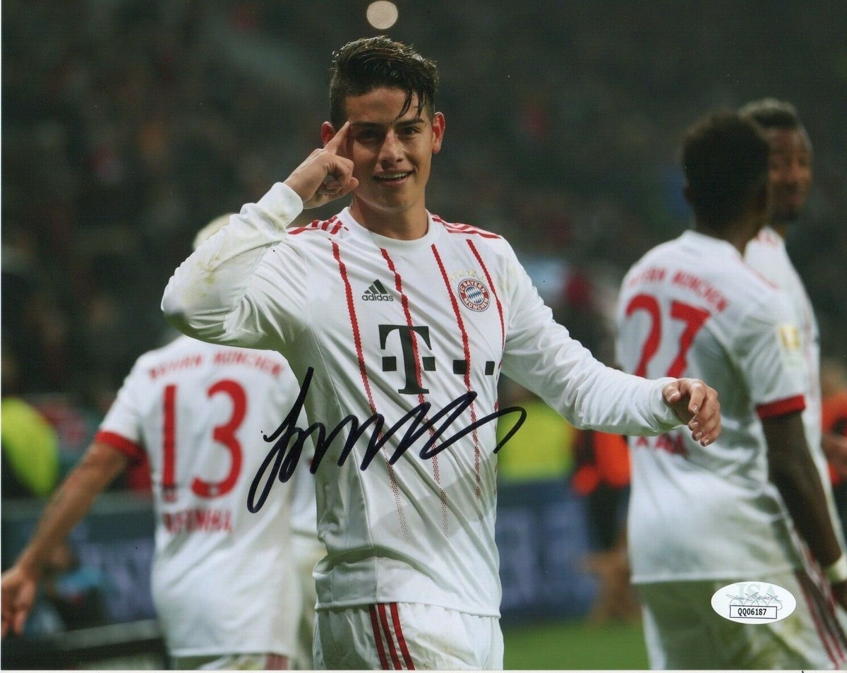 Bayern Munich James Rodriguez Autographed Signed 8x10 Photo JSA