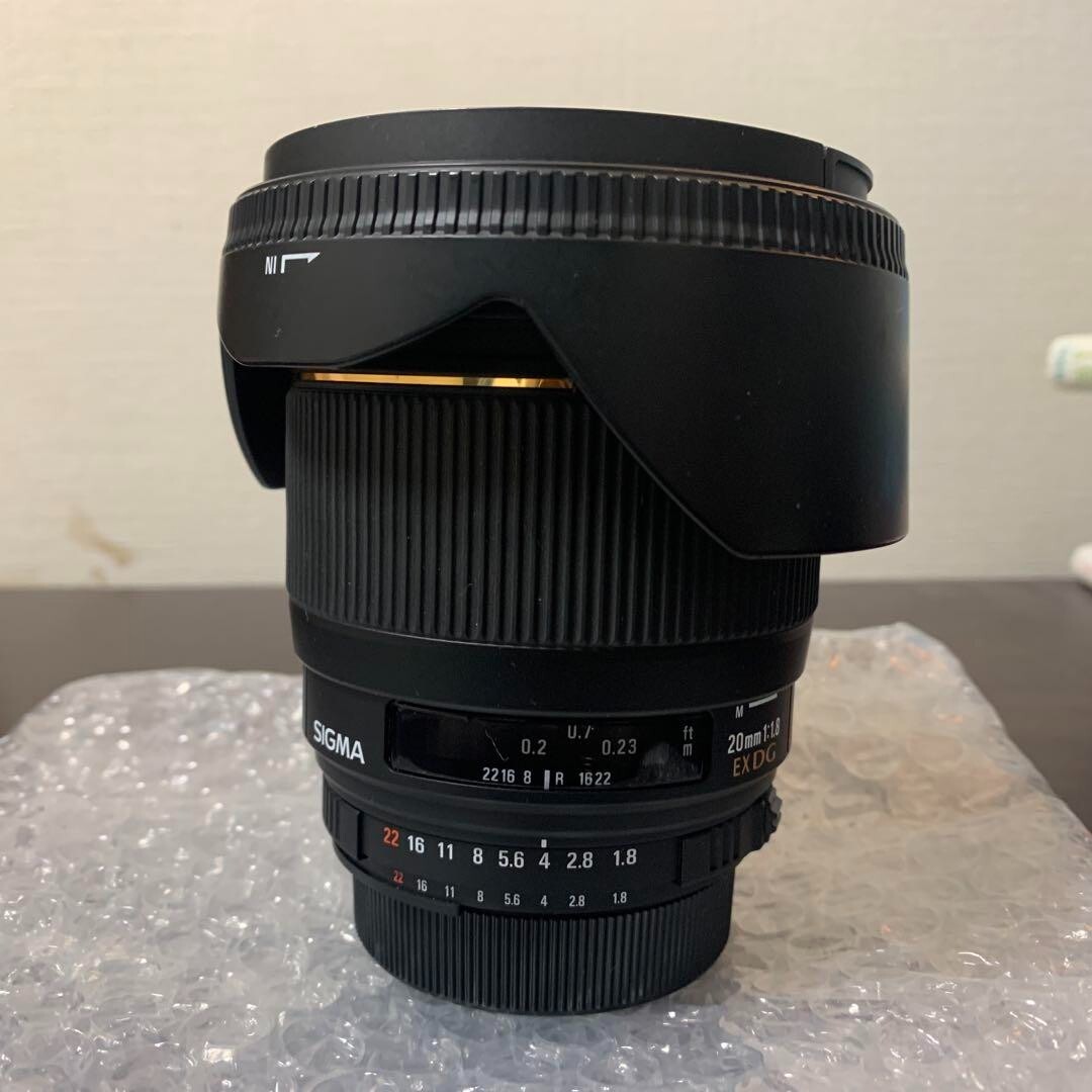 SIGMA 20mm F1.8 EX DG ASPHERICAL RF for Nikon F mount +HAKUBA Lens