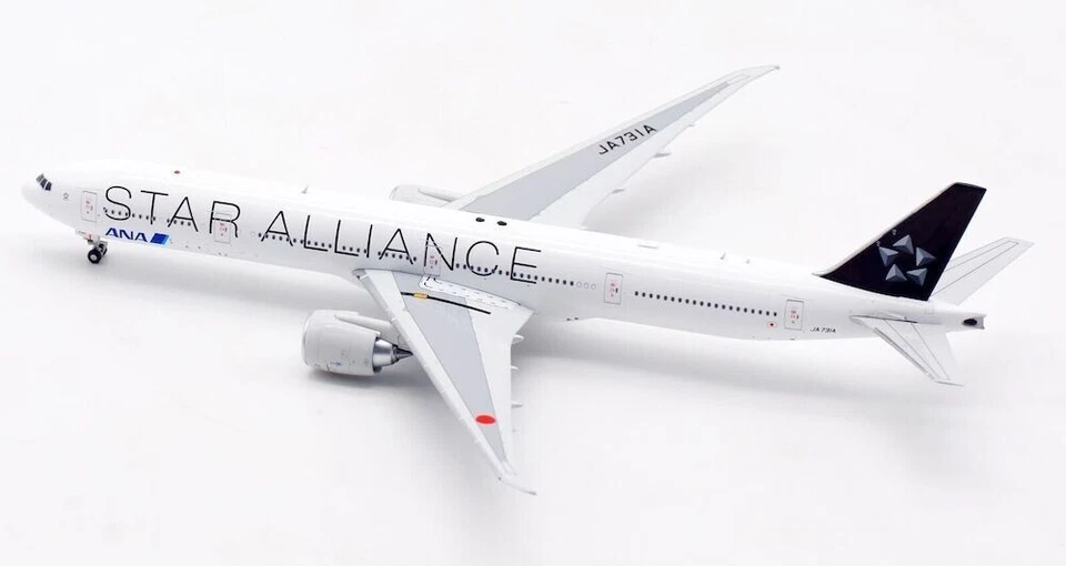 1:400 AV400 Star Alliance (All Nippon Airways) Boeing 777-381/ER JA731A *ÚLTIMO* Foto 2 de 4