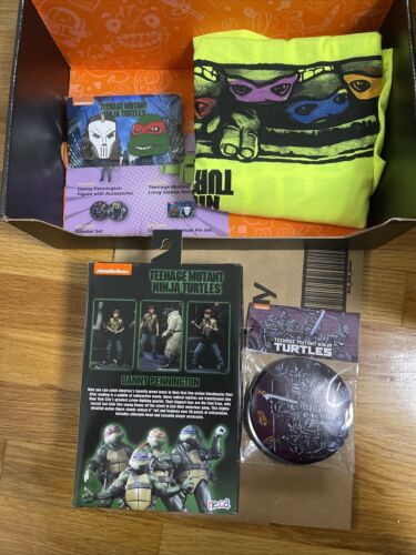 LOOT CRATE NECA TMNT DANNY PENNINGTON FIGURE, L SHIRT, PINS, COASTERS COMPLETE! - Picture 2 of 5