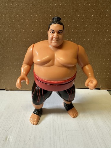 Hasbro WWF Yokozuna Series 8 Near Mint Condition W...
