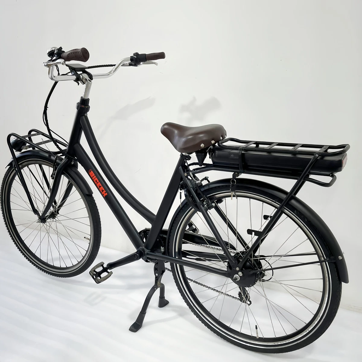 Clé universelle fixe grande 47x140 mm avec trou