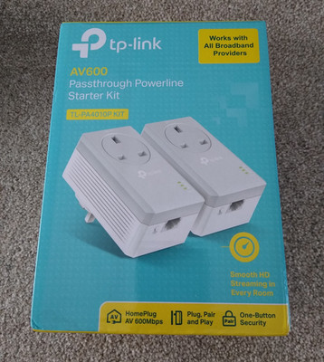 TP-Link AV600 Powerline Passthrough Netzwerk Extender TL-PA4010P Kit