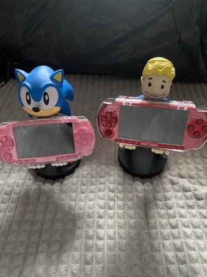 Cable Guys Fallout Vault Boy 111 - Controller And Cable Holder Bethesda @8 1/2 