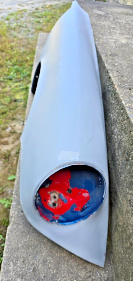 BONITO GUARDABARROS DELANTERO DERECHO ORIGINAL USADO ORIGINAL PORSCHE 911 912E 1974-77 GRIS Foto 4 de 4