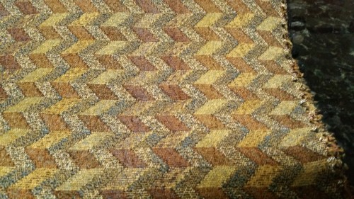 Tessuto tappezzeria Thomas marrone/grigio chevron 50" 11yds BTY - Foto 3 di 10