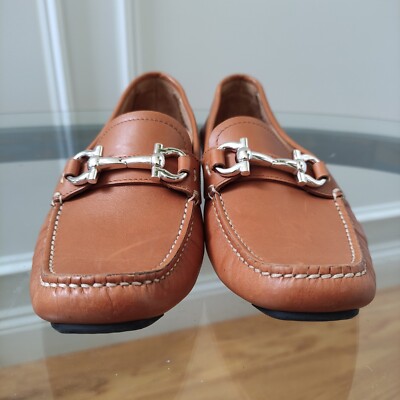 Salvatore Ferragamo Gancini Driving Loafer women display picture 1