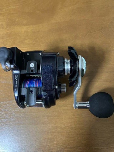 DAIWA Electric Reel 17 Leo Blitz 200J-L Left-Handled 2017 Model Baitcasting - Picture 3 of 8