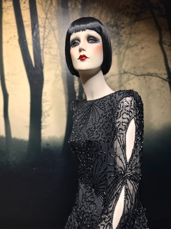 GRENEKER Vintage Realistic Full Size Female Mannequin Goth Flapper ...