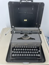 Vintage 1950’s Royal Arrow Portable  Writer’s Typewriter Very Nice With Case thumbnail