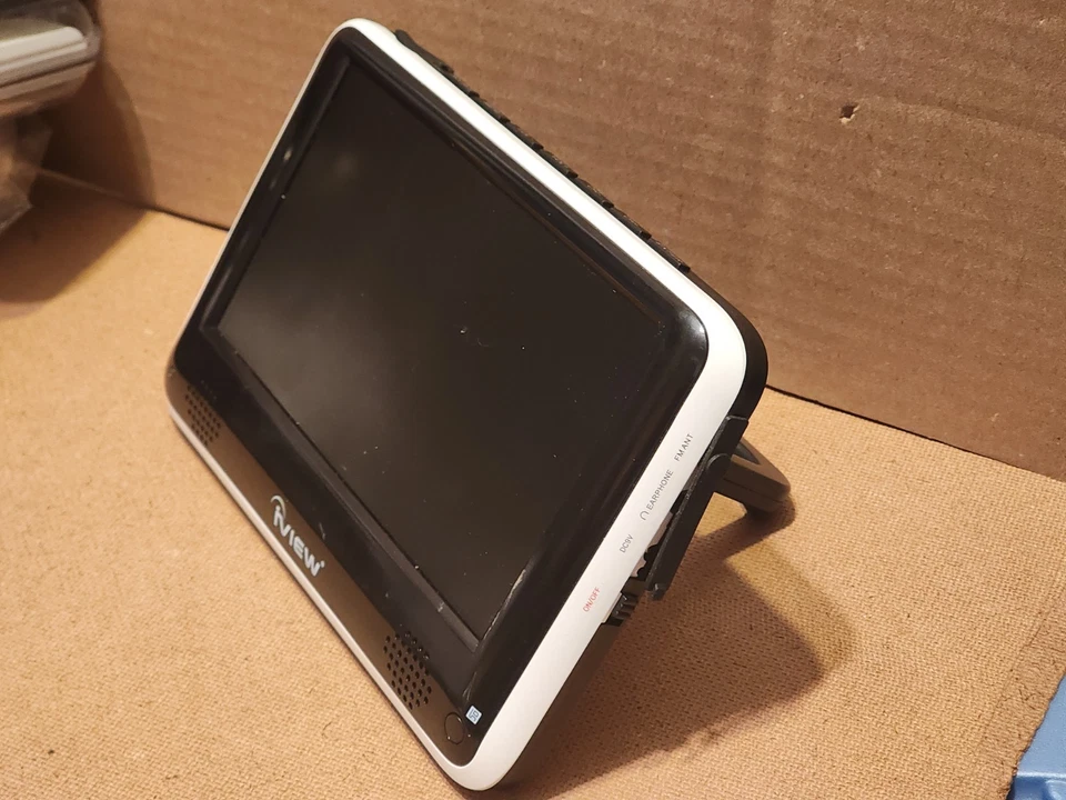 IVIEW-700PTV Portable Digital TV 7" Iview Monitor - Unit Only - No Accessories - Image 2 of 4