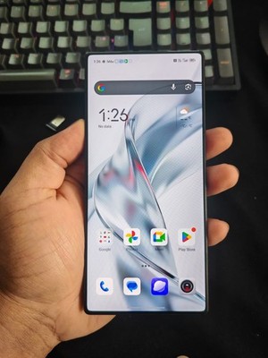 Klasse B | Nubia Red Magic 10 Pro 256GB 12GB Unlocked Gaming Snapdragon 8 Elite