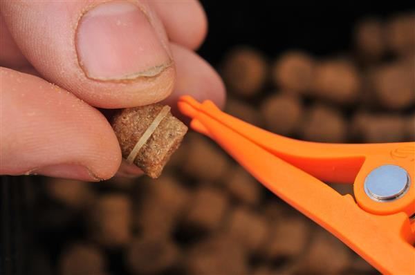 Guru Pellet Pliers / Coarse Fishing