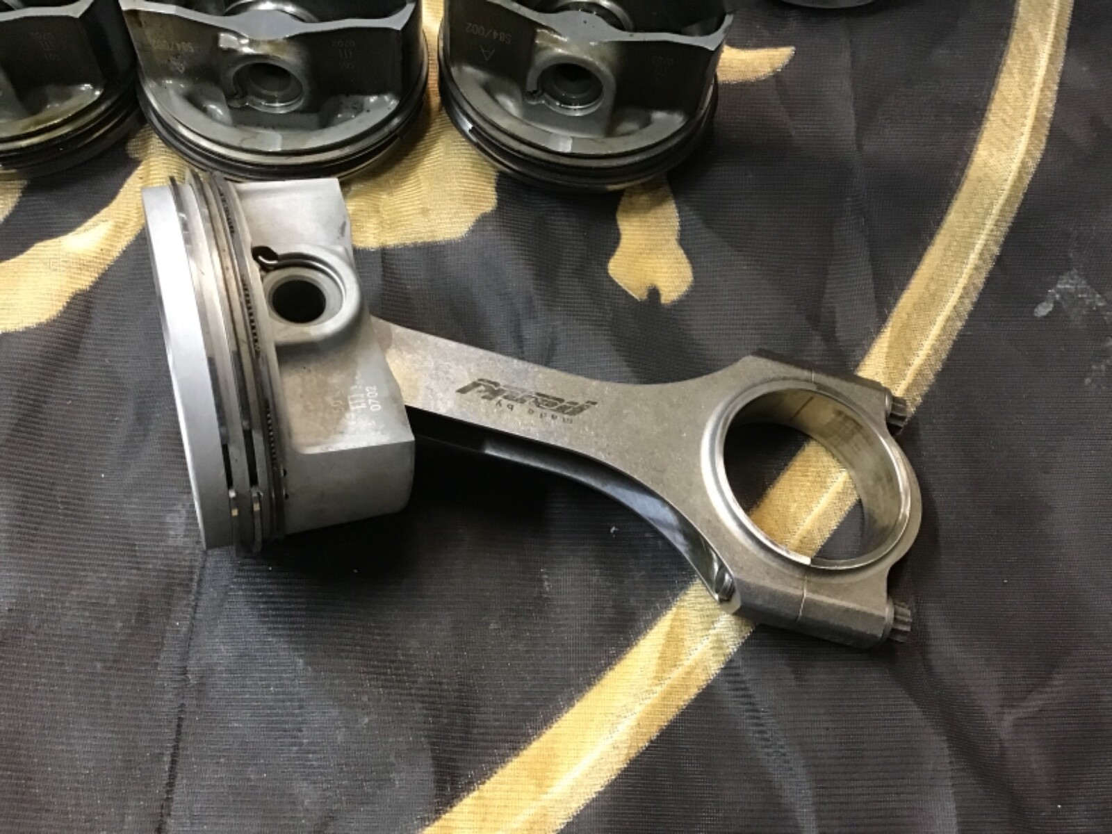 03 LAMBORGHINI MURCIELAGO PRE LP ENGINE MOTOR PISTON ROD SET OEM  