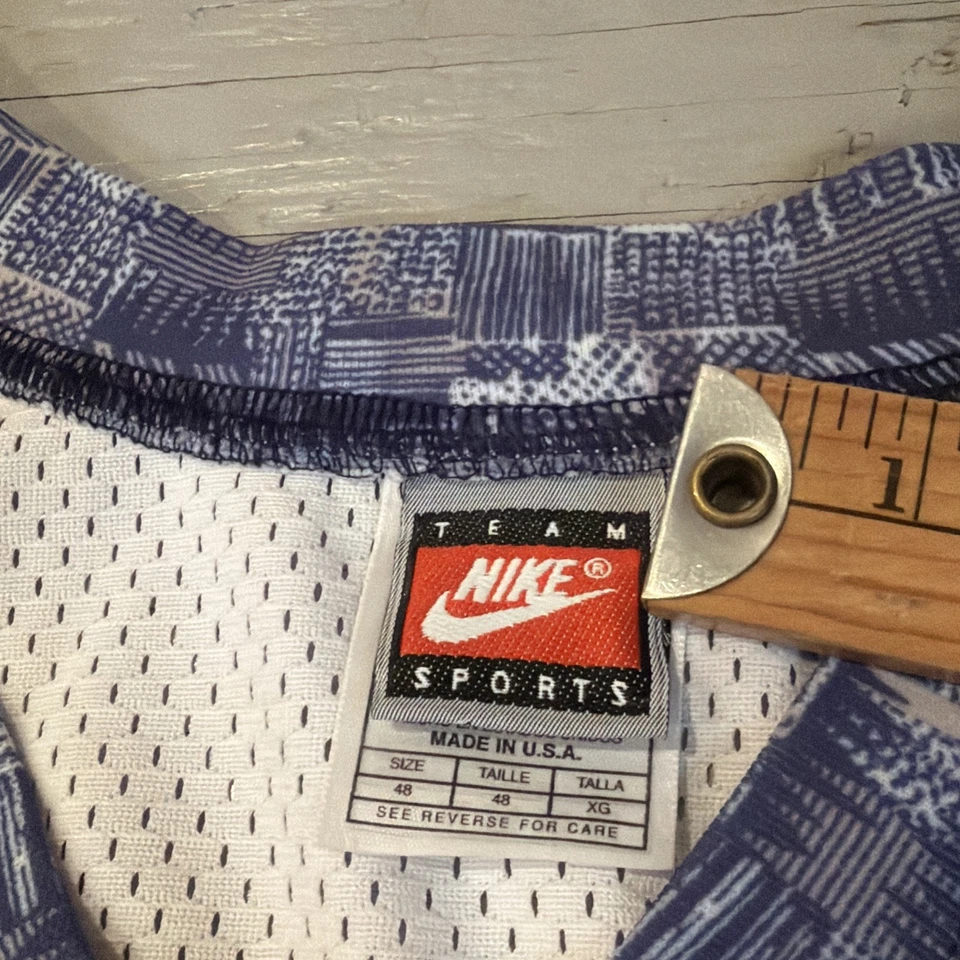 Camiseta deportiva de baloncesto cosida vintage años 90 NCAA Georgetown Hoyas Patrick Ewing #33 talla 48 Foto 4 de 4