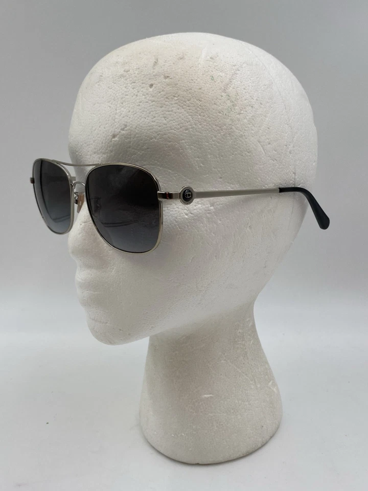 Gafas de sol Coach HC7127 90053C plateadas aviador 56 mm lentes degradadas para mujer Foto 2 de 4