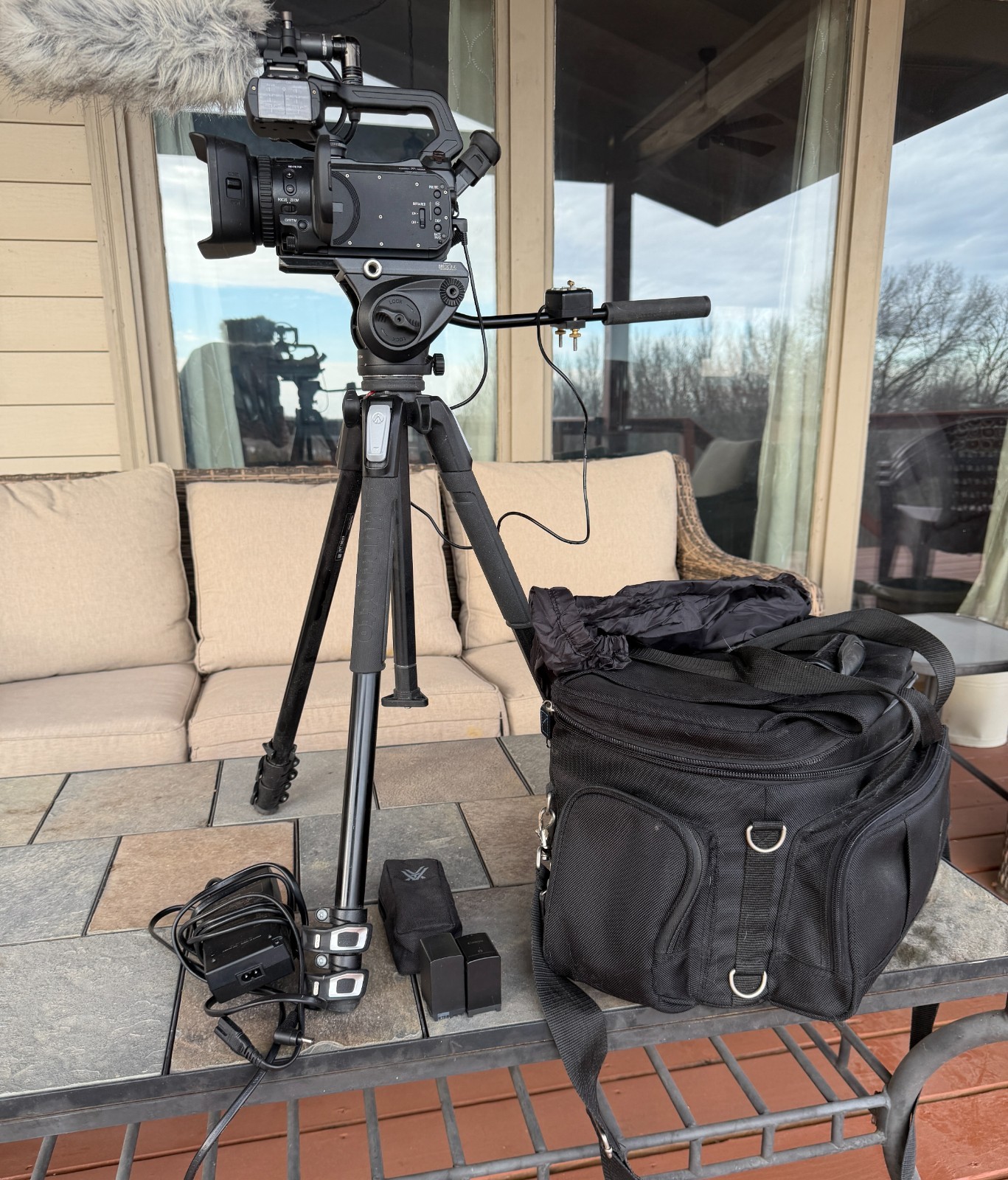 Xf400 Bundle With Tripod, Camera Bag, Batteries, ...