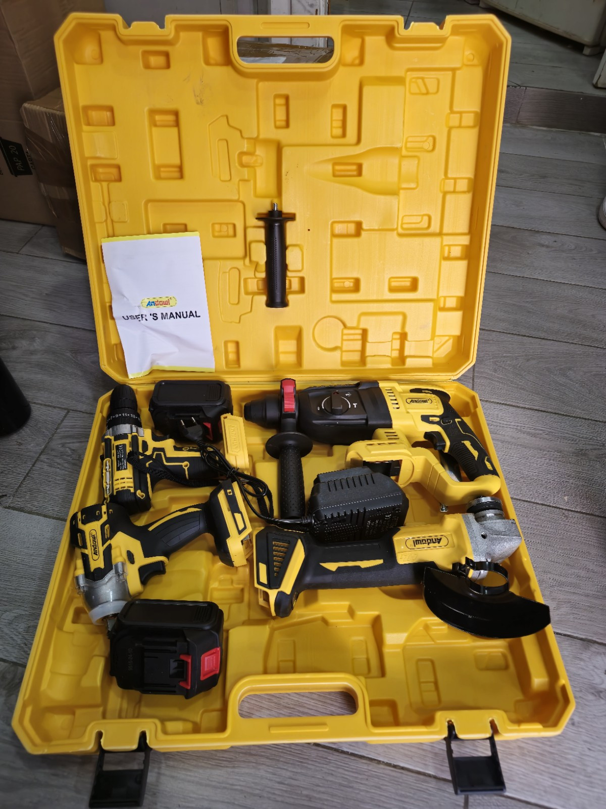 Kit 4in1 Trapano Avvitatore e Smerigliatrice foto 3
