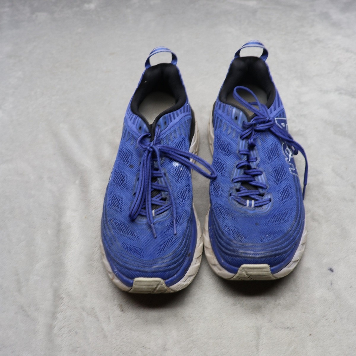 Hoka Men 11 Comfy footwear Hoka One One Bondi 7 Running Shoes Men Size 11 Gray Green  main image 4