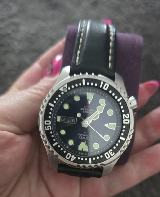 Citizen Promaster Diver s 200M Automatik mit Datum, Lünette, Lederband
