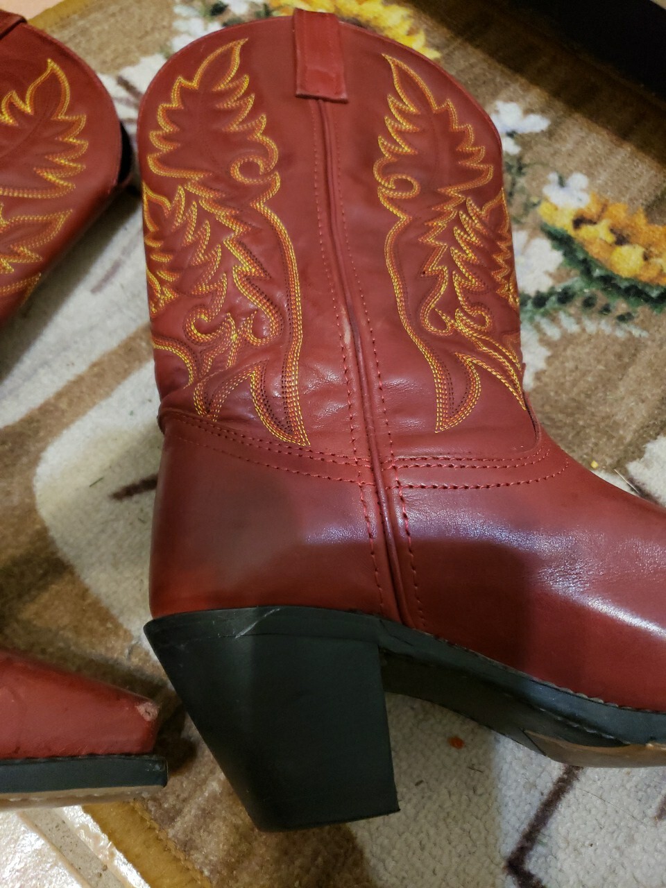 Laredo Womens Madison Burgundy Red Embroidered Wester… Gem