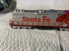 Ho Scale Life-like Santa Fe 3500  Diesel Locomotive Red Silver GP38-2 — photo 8