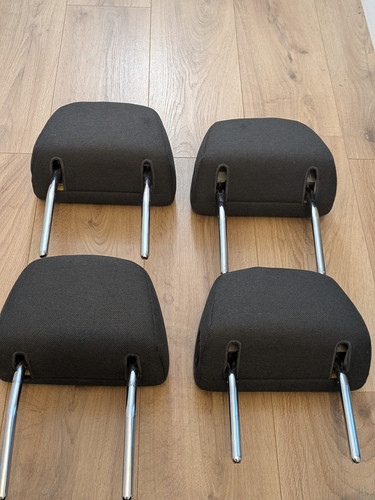 VAUXHALL VECTRA C (2002-2008) SET OF 4 HEADRESTS - Picture 4 of 4