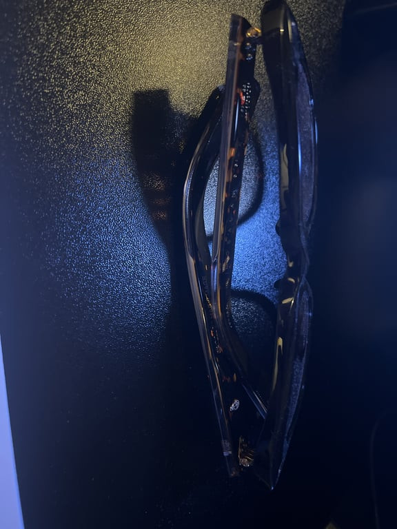 Vintage Tortoise Shell Pattern Sunglasses - image 2