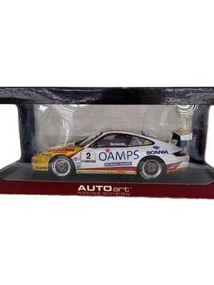 AutoArt minicars Preowned