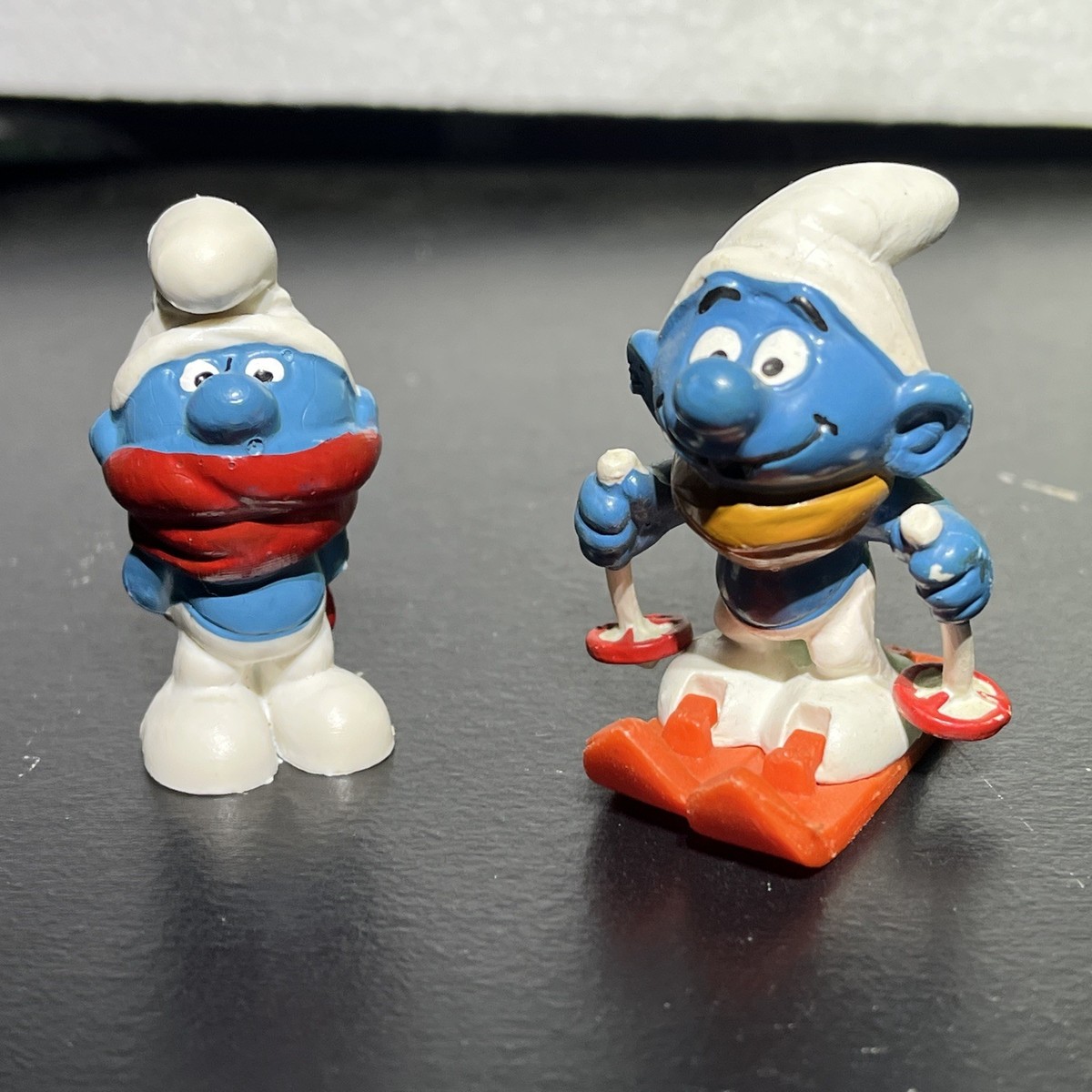 Smurfs Downhill Skier Smurf Snow Skiing Cold Figures Set Germany