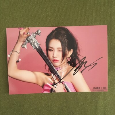 G)I-DLE GIDLE Jeon So-yeon Autographed Signed Photo K-POP