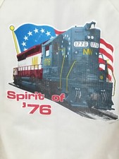 VTG NW RAILROAD BICENTENNIAL 1776 / 1976 WHITE ZIPPER JACKET WINDBREAKER MENS S
