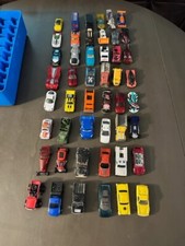 48 Car Hotwheel Case with 48 Loose Hotwheels Pre-Owned